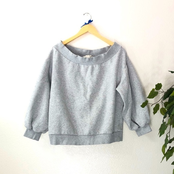 H&M Grey Cropped Sweatshirt - Picture 1 of 6